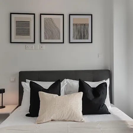 Appartement Phaedrus Living Noir